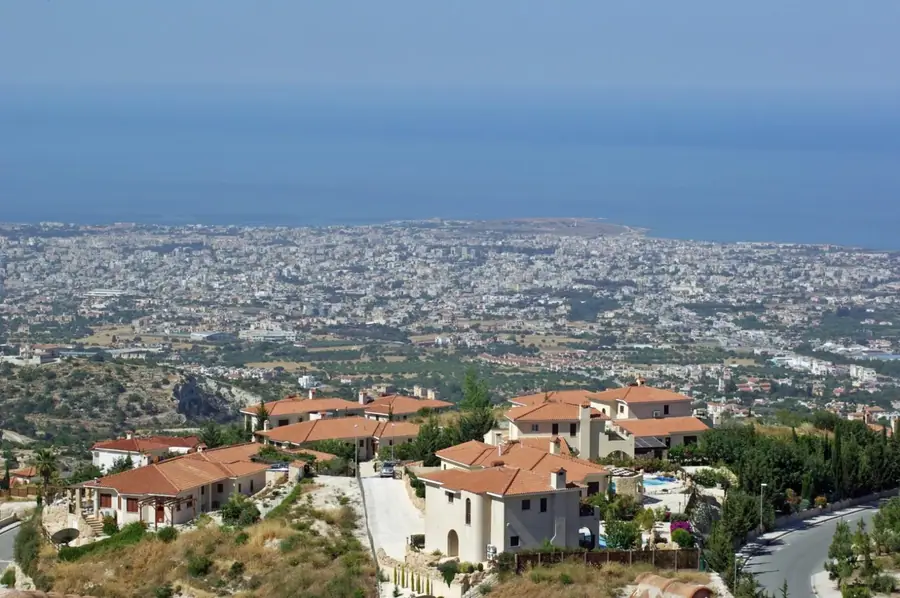 וילה בת 3 חדרים עם בריכה פרטית, צאדה ומינתיס הילס