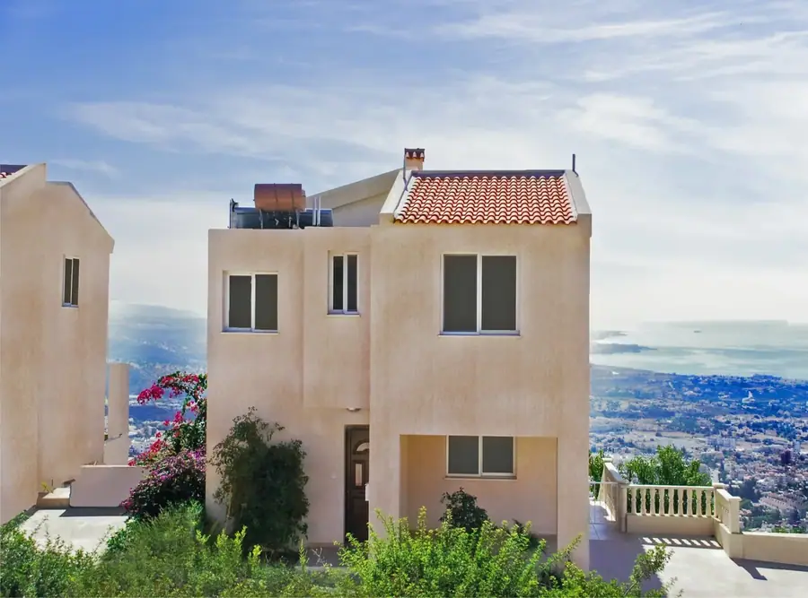 וילה בת 6 חדרים עם בריכה פרטית, פייה וקורל ביי