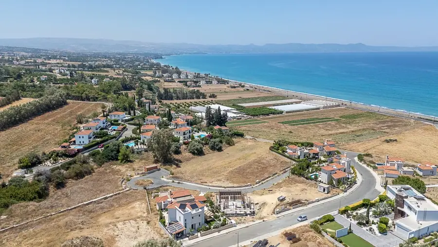 וילה בת 2 חדרים עם בריכה פרטית, ארגקה