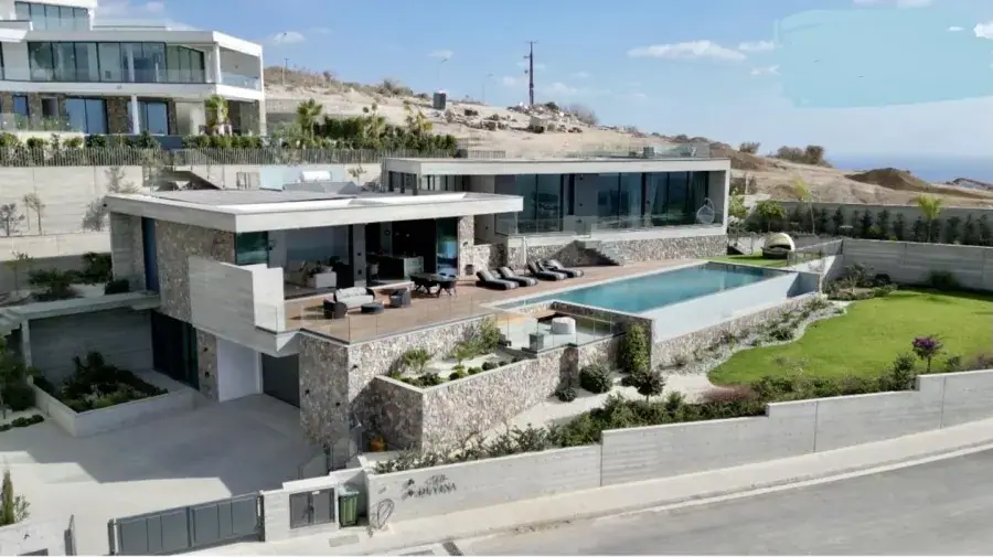 נכסים למכירה בקוניה